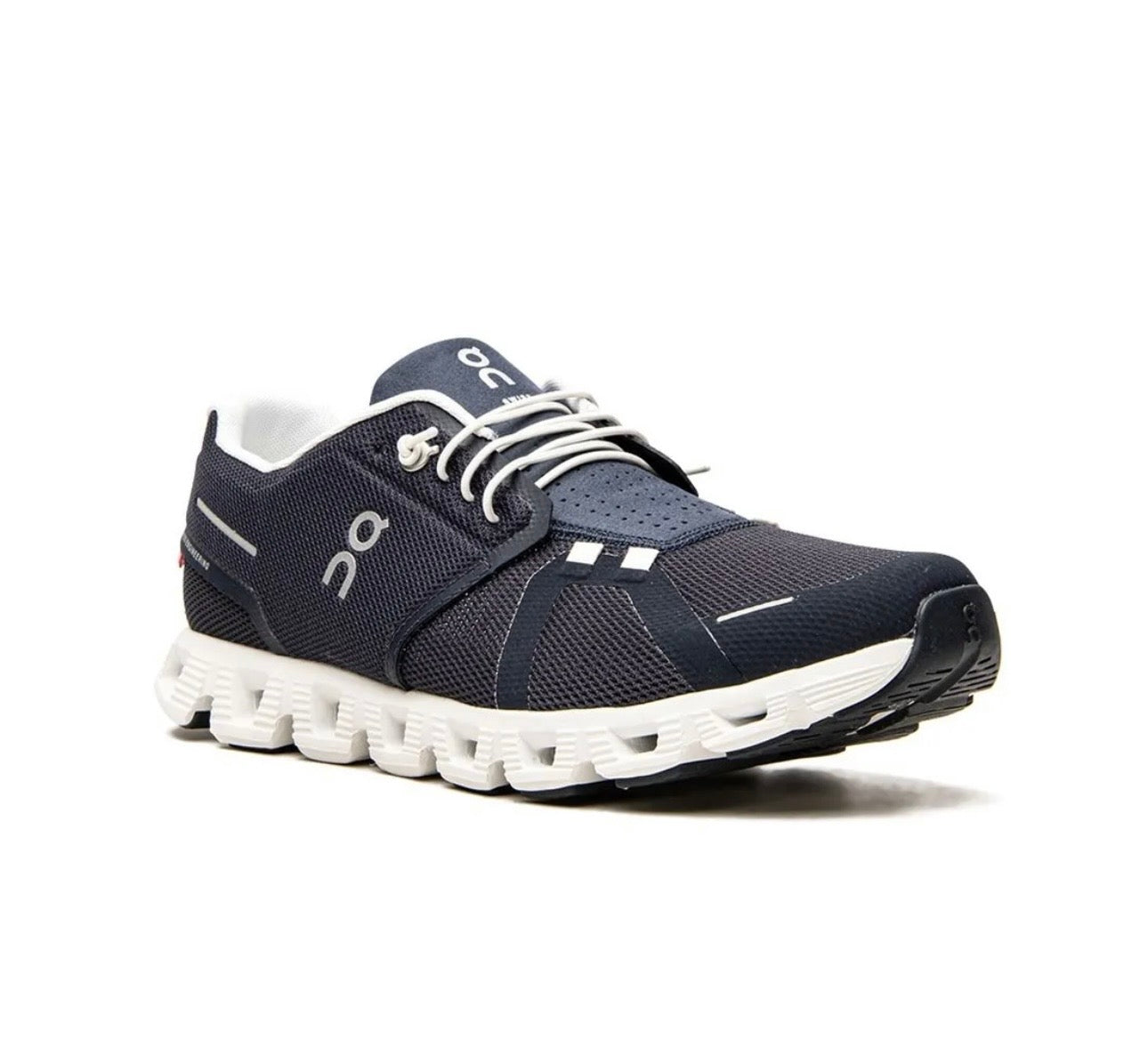 On cloud 5.0 black white - high-performance athletic footwear in Black with advanced cushioning