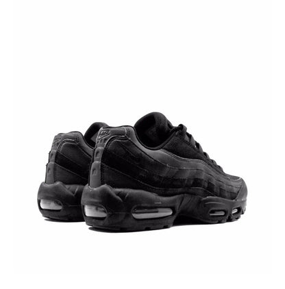Nike air Vapormax 95?black - high-performance athletic footwear in Black with advanced cushioning