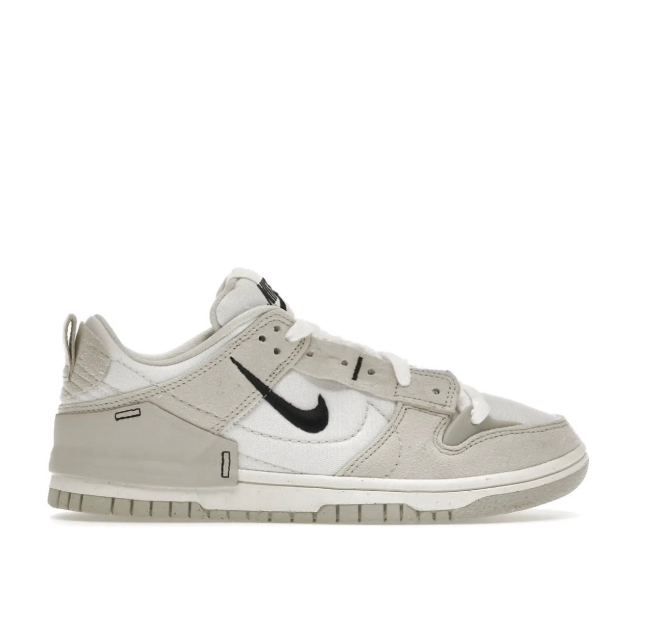 Nike Dunk Low Disrupt 2 - high-performance athletic footwear with advanced cushioning