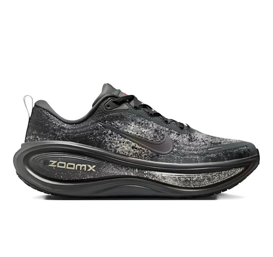 Nike Vomero Plus Black II - high-performance athletic footwear in Black with advanced cushioning