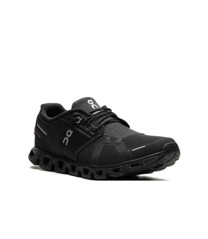 On Cloud 5.0 Black - high-performance athletic footwear in Black with advanced cushioning
