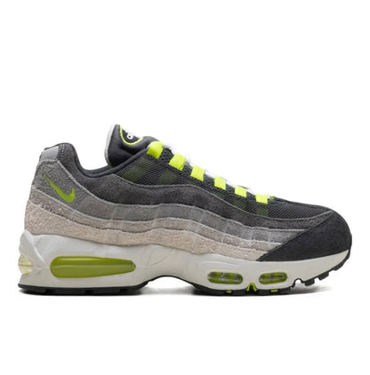 Nike air Vapormax 95?grey green - high-performance athletic footwear in Green with advanced cushioning