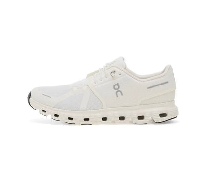 On cloud 5.0 cream - high-performance athletic footwear with advanced cushioning